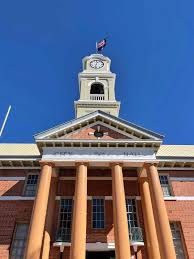 Built around 1917, the urangan pier actually used to be 1107 metres in length! Things To Do In Hervey Bay Mum On The Move