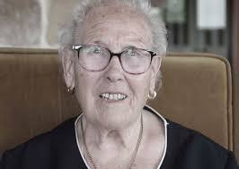 Araceli Araujo's Instagram, Twitter & Facebook