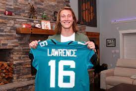Get it as soon as mon, aug 16. Nfl Draft No Surprises With Jaguars Picking Trevor Lawrence At No 1 All Surprises With Trey Lance To 49ers At No 3 The Boston Globe
