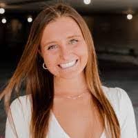 Stacy Stenger's Instagram, Twitter & Facebook