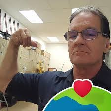 Ralph Rescigno's Instagram, Twitter & Facebook