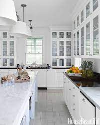 The homey value and traditional style make this perfect for a family home. Love The Lights Kitchen Inspirations Bahamas House Kitchen Remodel