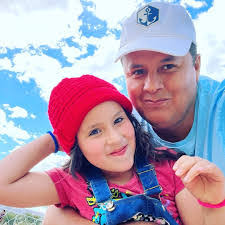 Ryan Burlingame's Instagram, Twitter & Facebook