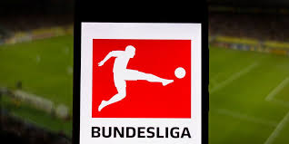 Experiencing the bundesliga through local executed events, digital campaigns, legends and trophy tours, club tours plus much more. G Esrqezd47a5m