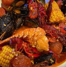 Seafood Boil From The Surfing Crab In Cc I Treated Myself To Lobster Tail Black Mussels And Crawfish And It Was En 2020