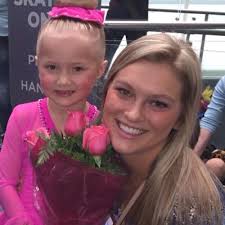 Madison Corbett (@madisonmorell)