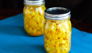 L'inverno è il periodo delle conserve delle verdure. Ricetta Cavolfiori Sott Olio Le Ricette Di Buonissimo