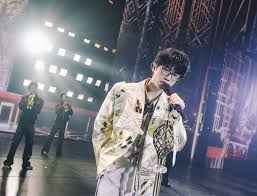 许嵩呼吸之野巡回演唱会武汉首站开演数万人大合唱热烈澎湃– 粉丝之家