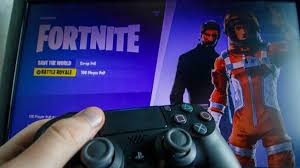 Konflik antara developer fortnite, epic games, dengan apple dan google kian memanas. Cara Menginstal Fortnite Untuk Android