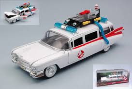 This brand new auto world premium release comes in a full color printed box set! Auto Verkehrsmodelle Modellino Auto Cadillac Ghostbusters Ecto 1 Film Scala 1 24 Car Model Diecast Quickmood Ae