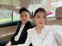Phan mạnh quỳnh từng tháp tùng người yêu đến ghi danh cuộc thi the face 2017. Vá»£ Sáº¯p CÆ°á»›i Cá»§a Phan Máº¡nh Quá»³nh Nong Bá»ng Sá»'ng Sang Cháº£nh Cá»¡ Nao