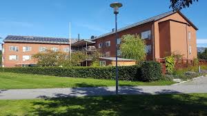1974 införlivades salems kommun som 1983 utbröts för att åter bli en egen kommun. Elderly Home From Botkyrka Climate Adapt