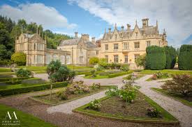 Www Mamheadestate Marriage Wedding Devon Estate Country Wedding House English Manor Houses Country Estate Mansions