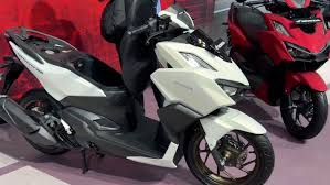 Giá xe Honda Vario 160 mới nhất tại đại lý tháng 6/2024 giảm mạnh chưa từng  có