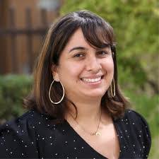 Carmen Barba's Instagram, Twitter & Facebook