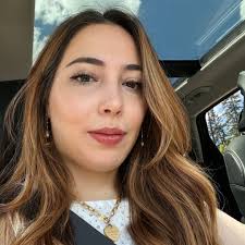 Calibration of the compass arm position Hello I notice a difference in the  display of the compass compared to the position of the open or closed arm I  think it is better