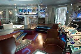 Exclusive Never Before Seen Photos From Inside J J Abrams Enterprise Star Trek Movies Star Trek Star Trek Into Darkness