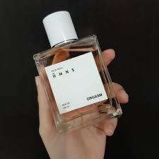 A popular japanese cosmetics and perfume brands established by fashion designer anna sui in tokyo japan. Recommendations For Best Indonesian Perfumes Flokq Blog
