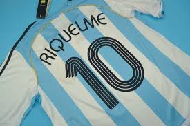 Illustration « vintage » de zoran lucic. Argentina 2006 Home World Cup Vintage Jersey Free Shipping