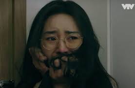 Cảnh bắt quả tang chồng ngoại tình Chúng ta của 8 năm sau hút triệu view