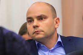 .рф) андрей пивоваров, ранее сегодня задержанный в петербургском аэропорту «пулково» ранее пивоваров сообщил, что его задержала полиция в петербургском аэропорту «пулково». Koordinator Otkrytoj Rossii Andrej Pivovarov Zaderzhan V Peterburge