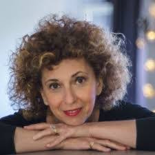 Elena Giordano's Instagram, Twitter & Facebook