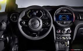 First Ever All Electric Mini Revealed Autoconception Com Digital Dashboard Electricity Mini