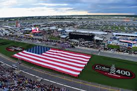 One spectator was sent to the. Farewell Firecracker Daytona S Summertime Nascar Race On The Move News Daytona Beach News Journal Online Daytona Beach Fl