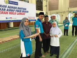 Berita baik buat pelajar ipt khususnya anak jati selangor yang ingin memohon pinjaman pendidikan atau bantuan kewangan untuk kemasukan ipta/ ipts. Bantuan Zakat Selangor