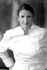 Pin By Jiraphon Limsakolsuk On H E R O E S P O R T R A I T S Female Chef Celebrity Chefs Michelin Star Chef