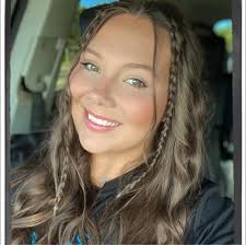 What restaurants have private rooms for 20-25 people without extra charge?