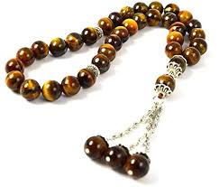 .كما يستخدم الشمع في الحفلات وأعياد الميلاد للكبار والصغار حيث يوضع في التورتة عدد شمع بنفس عدد سنين صاحب عيد الميلاد، كما يستخدم الشمع في دور العبادة، ولكن عندما يرى الشخص الشمع في منامه من المؤكد أن تفسير الشمع في الحلم يحمل الكثير. ØªÙØ³ÙŠØ± Ø­Ù„Ù… Ø§Ø¹Ø·Ø§Ø¡ Ø§Ù„Ù…ÙŠØª Ù„Ù„Ø­ÙŠ Ù…Ø³Ø¨Ø­Ø© ÙÙŠ Ø§Ù„Ù…Ù†Ø§Ù… Ù„Ø§Ø¨Ù† Ø³ÙŠØ±ÙŠÙ† Ù…ÙˆØ³ÙˆØ¹Ø© Ø§Ù„Ù…Ø¯ÙŠØ±