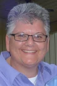 Amy Decamp's Instagram, Twitter & Facebook