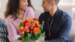 Urbanstems has 74 employees at their 1 location and $27.20 m in total funding,. The 12 Best Places To Order Flowers Online Gorgeous Flower Bouquets For Valentine S Day