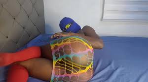 Solo Big ass bbl African girl has a wet and juicy pussy