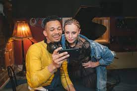 Chordify is your #1 platform for chords. Video Ben Cristovao A Maria Cirova Predstavili Skladbu Padam K Filmu Backstage Galeria Hudba Sk