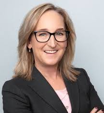 Rebekah Hope's Instagram, Twitter & Facebook