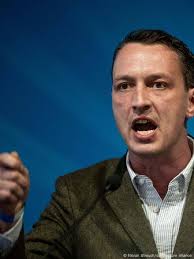 AfD in the Bundestag: Hitler, hate and hooligans