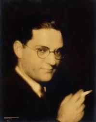 西尔维娅汤森华纳- 年龄, 生日, 生平, 事实等- 12月6日的名人诞辰- CalendarZ