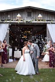 This place has been offering its event spaces for end number of wedding celebrations so that you can have a blast and create wonderful memories with all your loved ones. Best Of Barn Weddings In Alabama Top Weddings Ideas