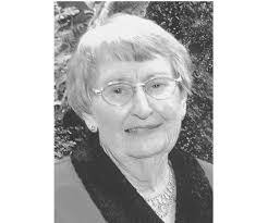 Lori Bowlin's Instagram, Twitter & Facebook