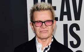 Billy Idol mourns mom