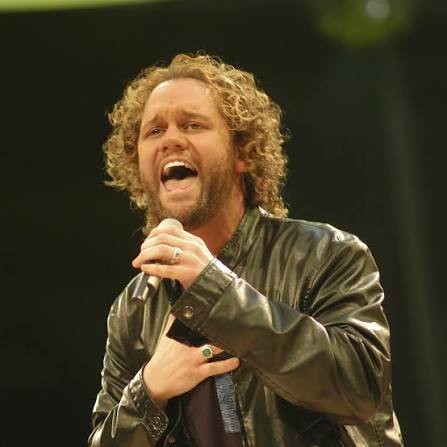 David Phelps: albums, songs, concerts | Deezer