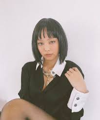 Jennie Black Pink Bị Cư Dân Mạng Chê Xấu Không Hợp Với Tóc Ngắn Mái Thưa