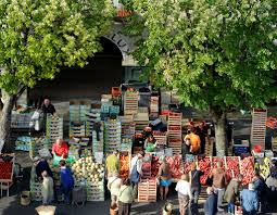 Epingle Sur Les Marches D Occitanie