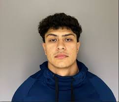 Does anyone know Michael Angelo Martinez in Spring Hill, Florida?