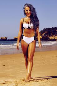 Helen Briggs Beach Babe Scotty T Looking For Women