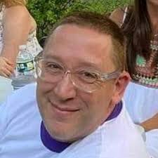 Valeria Robledo Email & Phone Number