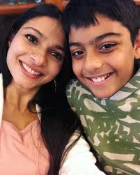 Tanishaa Mukerji added a new photo.