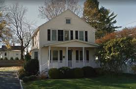 Are there any two story porches in grant park? Lockwood Avenue Homeowners Seek Permission To Build Two Story Rear Addition Front Porch Newcanaanite Com